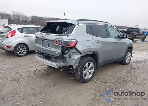 2021 Jeep Compass Latitude 4X4 from USA, damaged, VIN 3C4NJDBB4MT504634